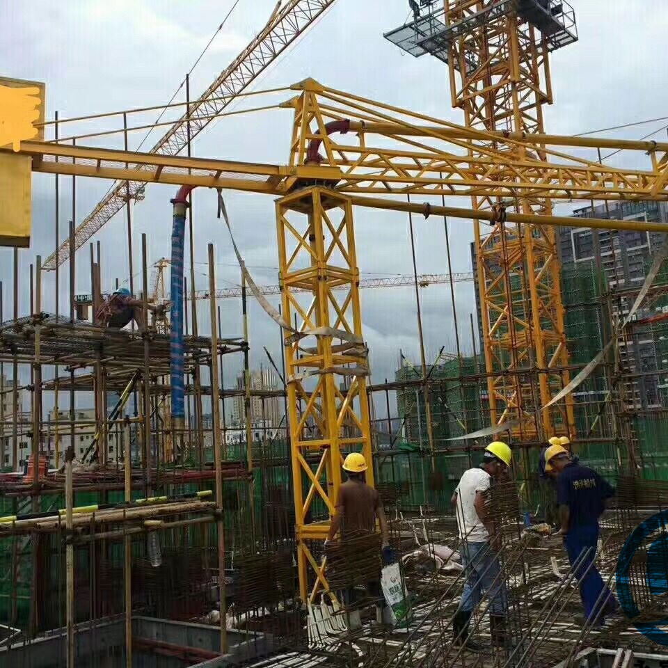 厂家供应永宸BLG-22米电梯井内爬式混凝土布料机高层建筑