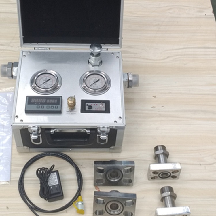 兆欧表/表面电阻测试仪（美国原装） 型号:HA13-ACL-800库号：M127749图片
