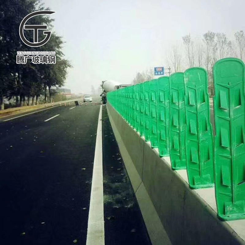 腾广定制玻璃钢防眩板 高速公路防眩板 SMC公路防眩板图片