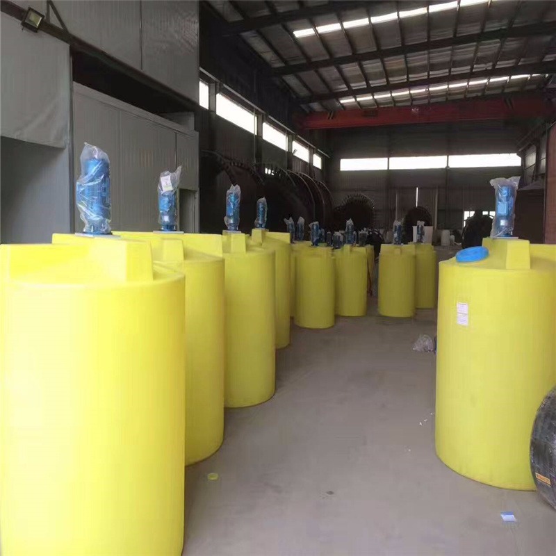 瑞通厂家供应 1500L污泥搅拌罐 10000升PE碱罐 5立方加药桶设备RO清洗罐