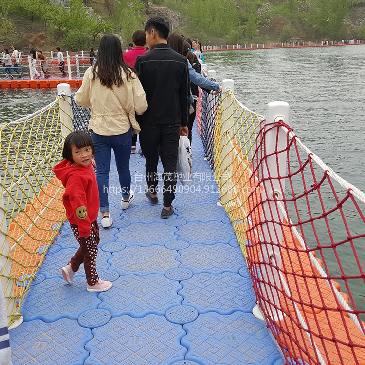 水上浮动码头 浮筒码头 聚乙烯水上浮桥 承重性好水上塑料浮筒