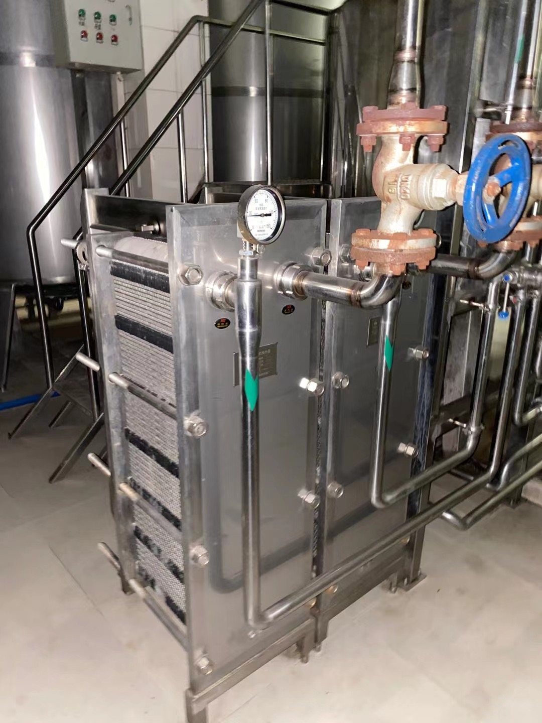 钛材板式换热器 60平方钛材管式换热器 成行机械