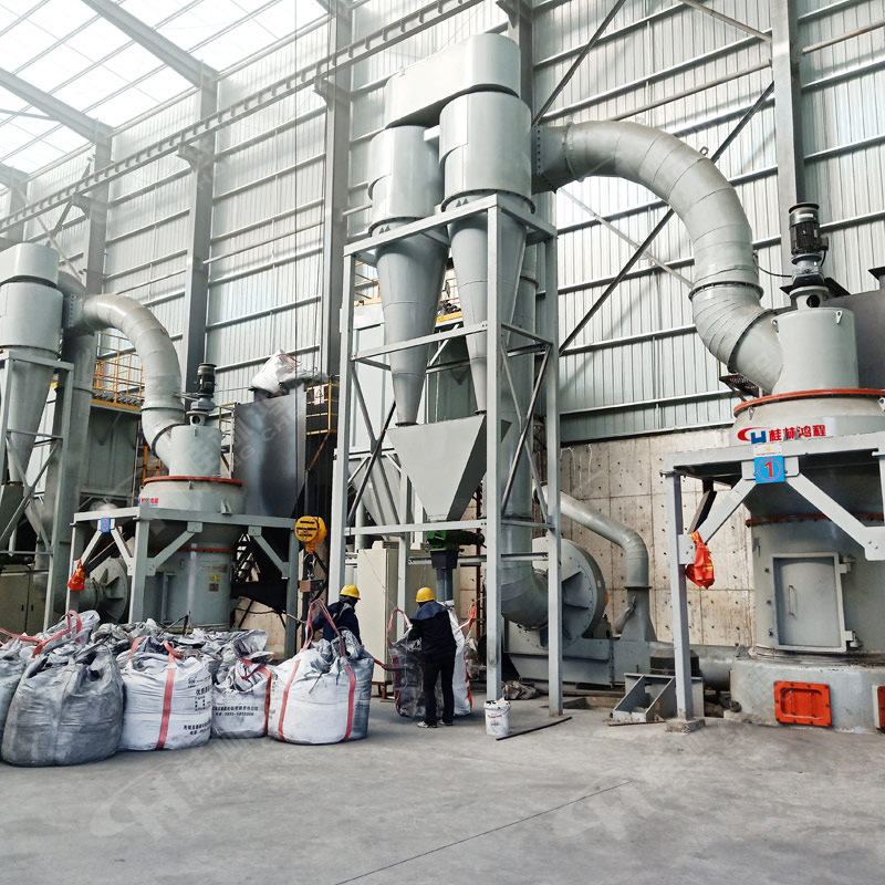 桂林鸿程磨粉机1500雷蒙磨粉机5r莫来石磨粉设备图片