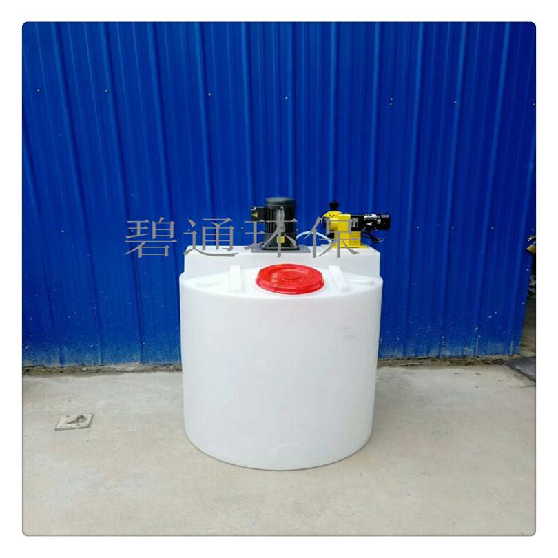 漳州循环水加药装置 100/200/500升加药装置批发 PE水箱搅拌机整套
