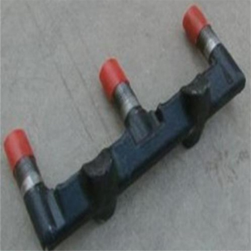 供应矿用E型螺栓 诚意销售 规格多样 M12型E型螺栓图片