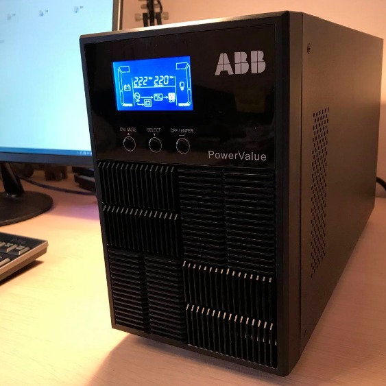 ABB G2 3kVA B/UPS不间断电源3000VA/2700W办公电脑通用持续续航