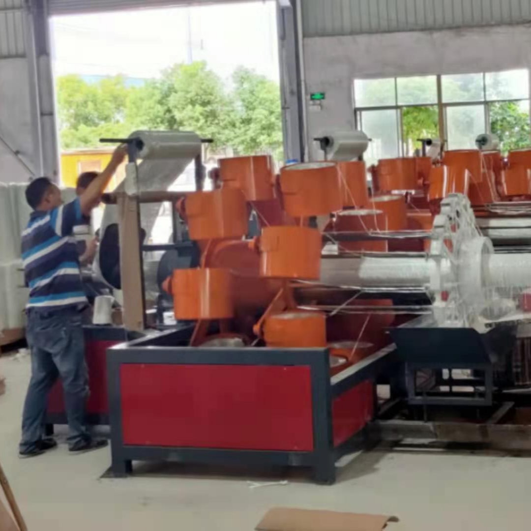 衡水亿通专业生产   40吨    纤维编织玻璃钢管道生产设备