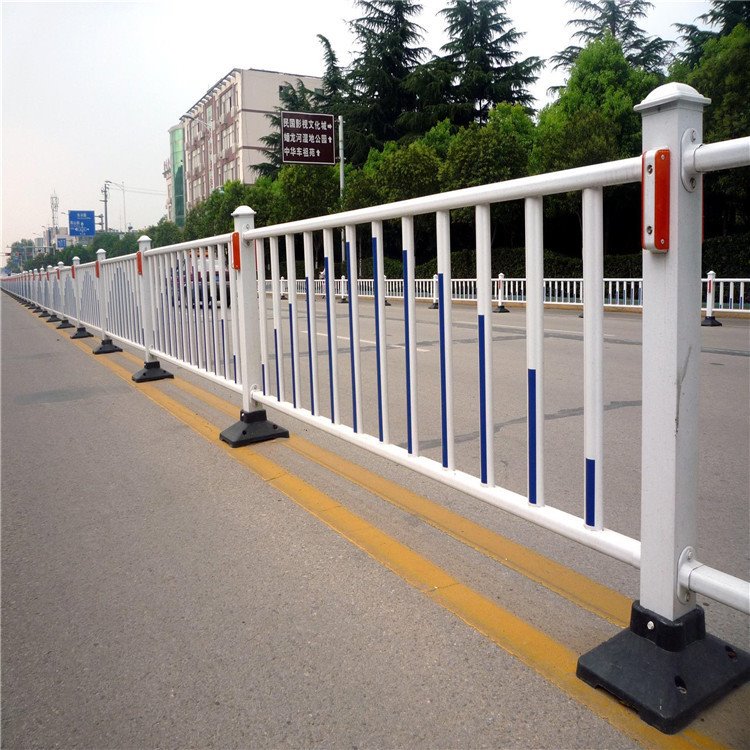 安全隔离不锈钢道路护栏 景区河道玻璃护栏 支持定制 贵和