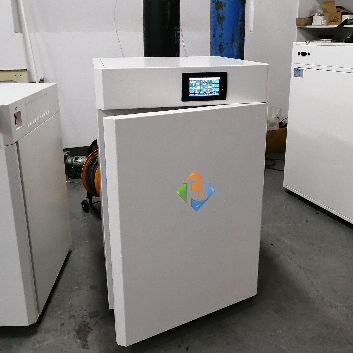 智能三气培养箱JTSQ-250B大容量低氧培养箱图片