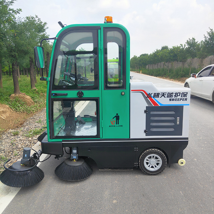 小型驾驶式扫路车 电动扫路车 祥运 新款座驾式电动扫路车 可加工定制