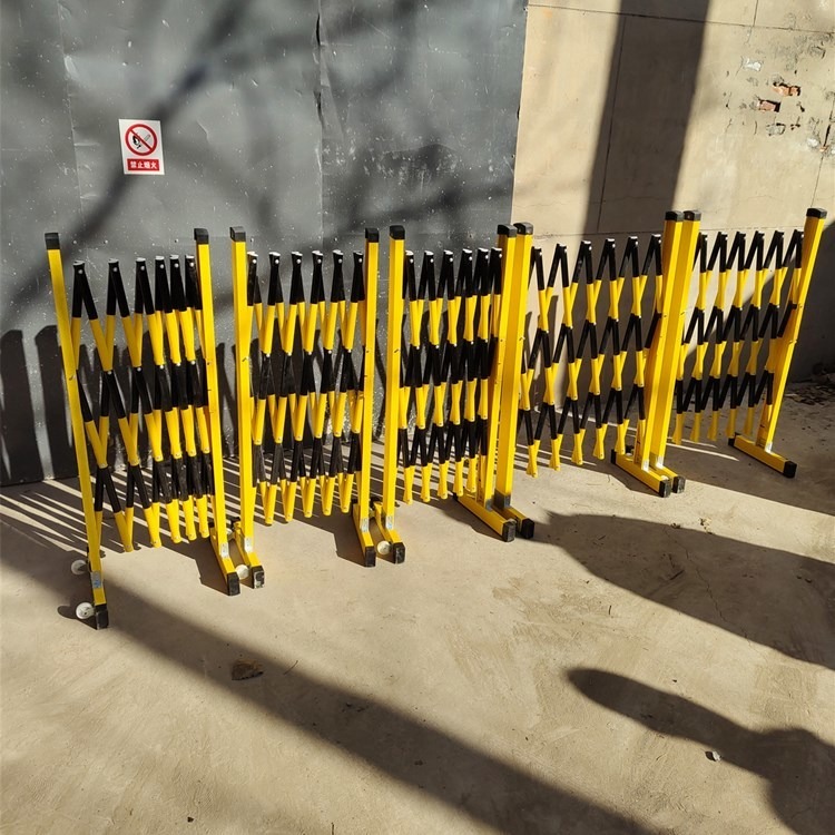 绝缘伸缩围栏现货批发 1.22.5米电力检修安全护栏 厂家热线