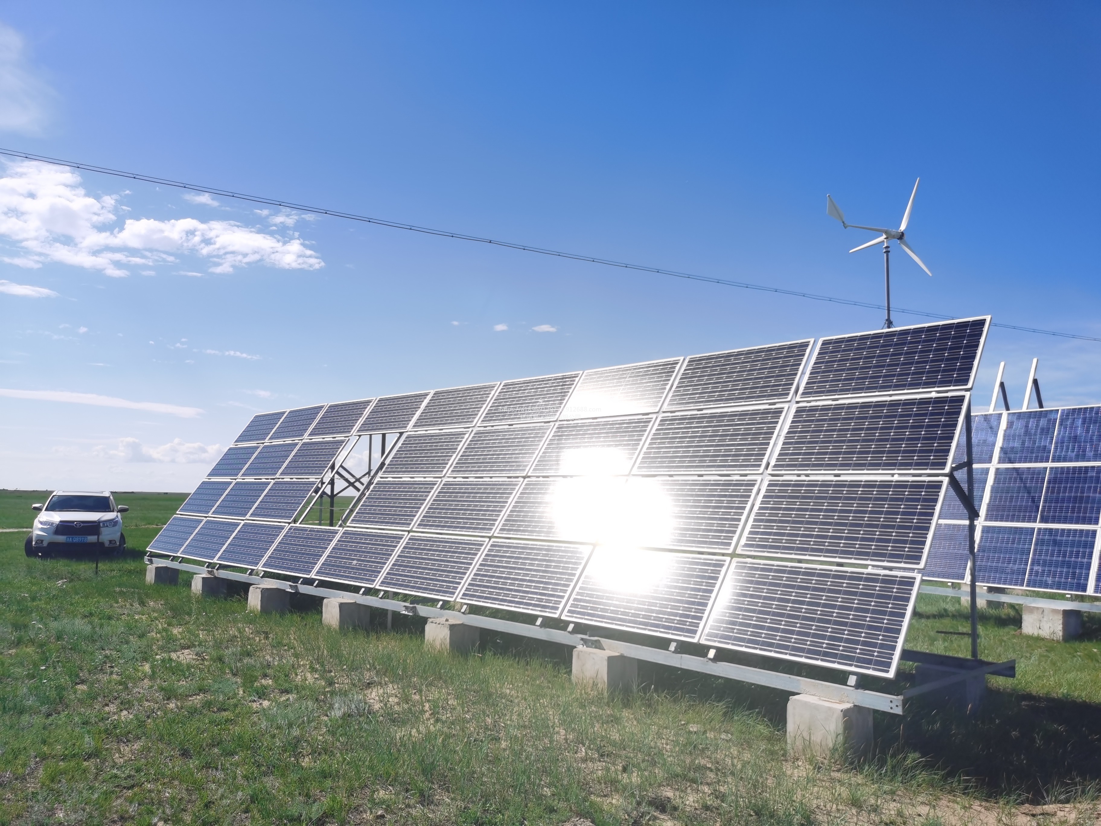 白城太阳能发电自发自用余量上网太阳能板20W-400W单晶硅太阳能电池板