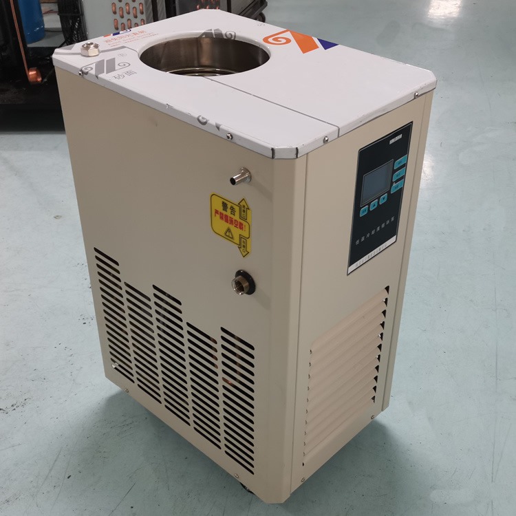 DLSB-50/30低温冷却循环机 50L冷却液循环泵