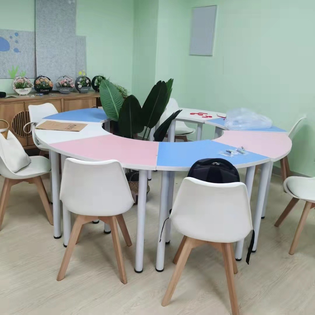 团体活动心理室专用器材活动辅导彩色多种组合拼接创意桌椅套图片