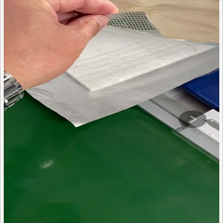 PET贴膜机设备厂家  pet珍珠棉板自动贴合机 镀铝膜双面胶覆膜机 价格合理