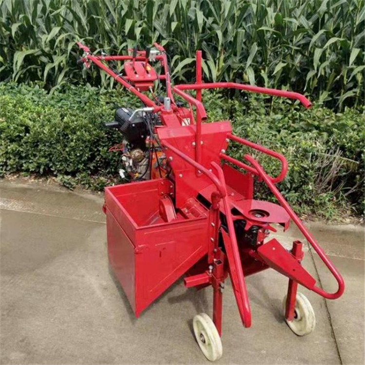 晨德CD -15 掰玉米机器  单行苞米收割机 玉米秸秆收割机图片