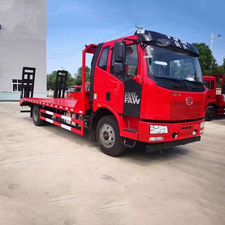 程力威牌CLW5161TPBC5解放J6挖机拖车价格  平板拖车  挖掘机平板运输车厂家