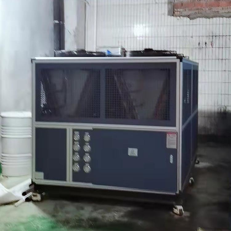 混凝土搅拌用降温机 山井SJA-40VC工业冷冻水制冷系统