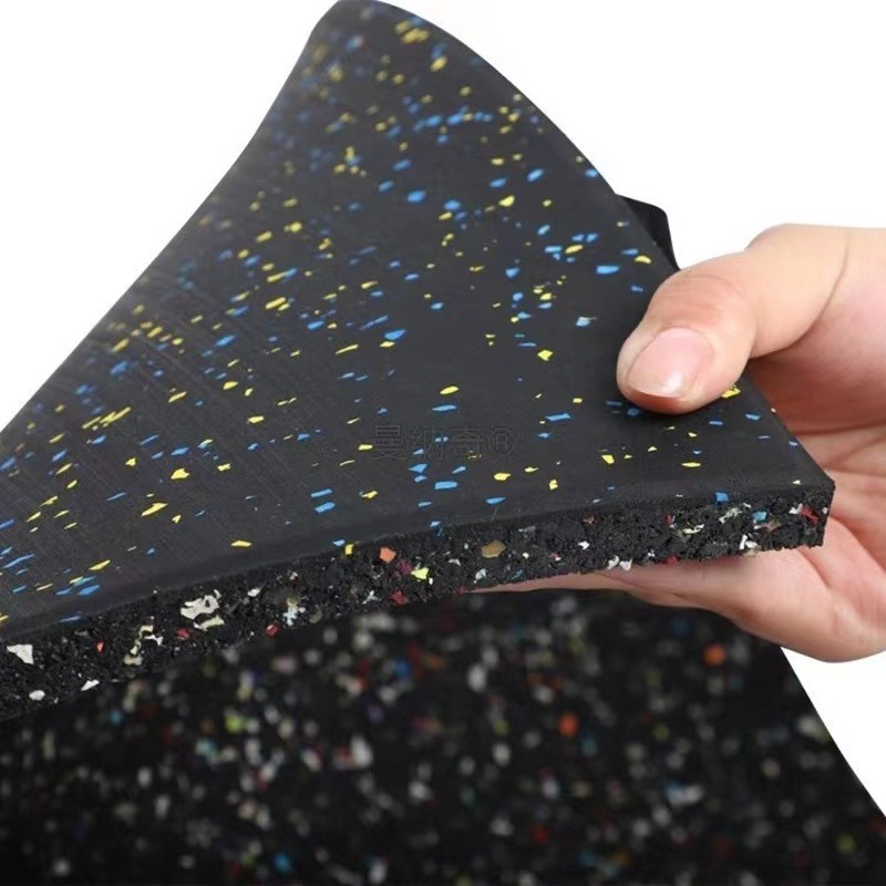 华宁橡塑地板 国产无味橡胶地板 耐磨性高橡胶地板 健身房橡胶地板